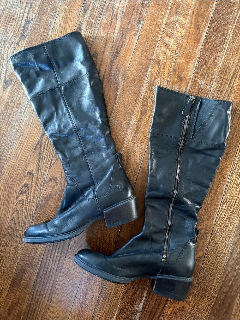 Timberland | Women’s 8 | Black Leather Knee-High Zip Riding Boots